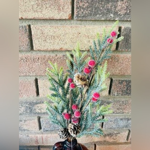 *Mountain Pine With Berries Spray, 18” - Picture 7 of 7